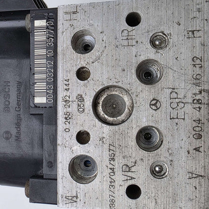 2000-2006 Mercedes-Benz CL500 ABS Brake Pump Control Module A0044314612