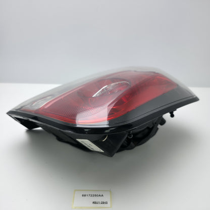 2012-2017 Fiat 500 E Tail Light Assembly Right 68172250AA