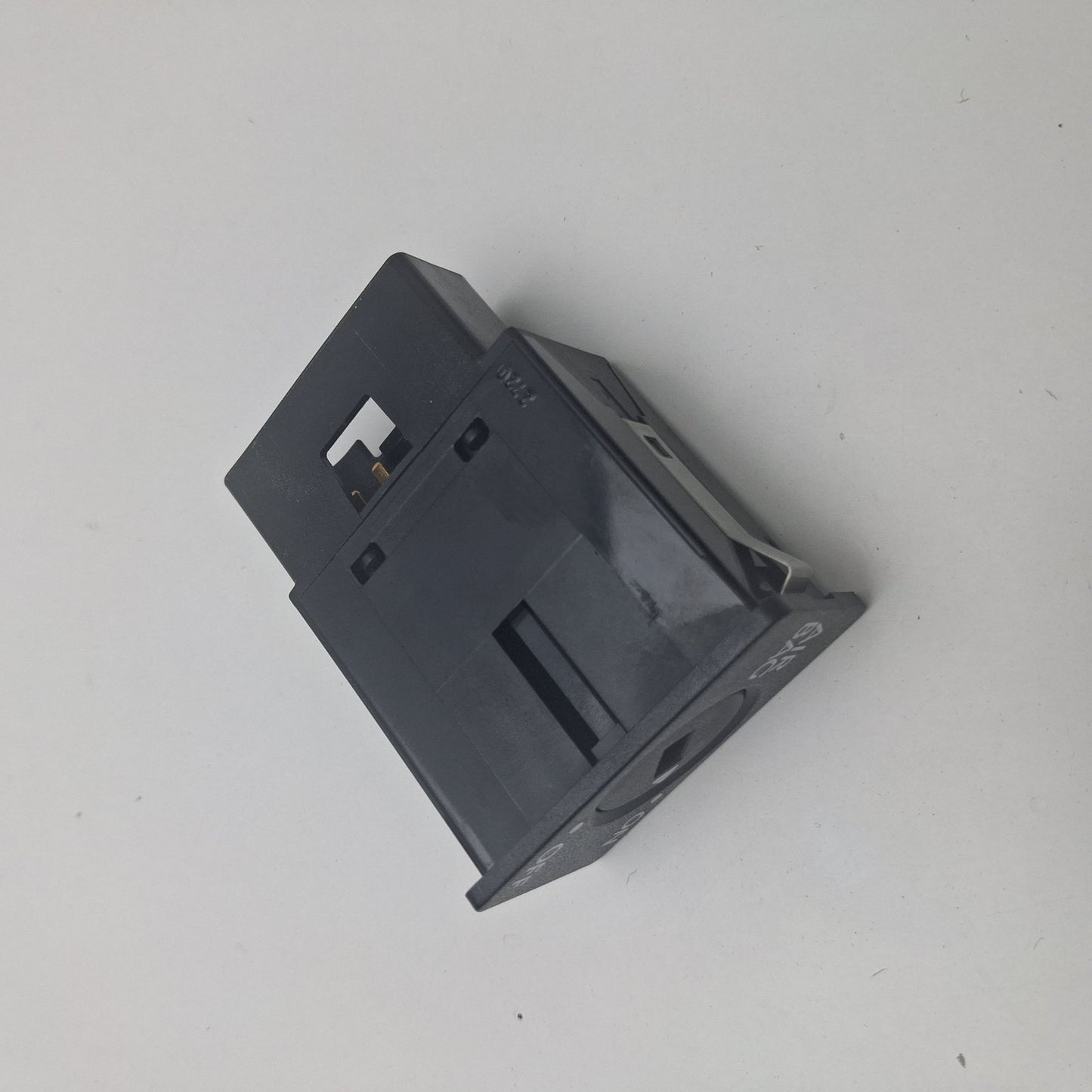 2004-2009 Volkswagen Golf Under Dash Trim For Headlight Switch 1K2858366