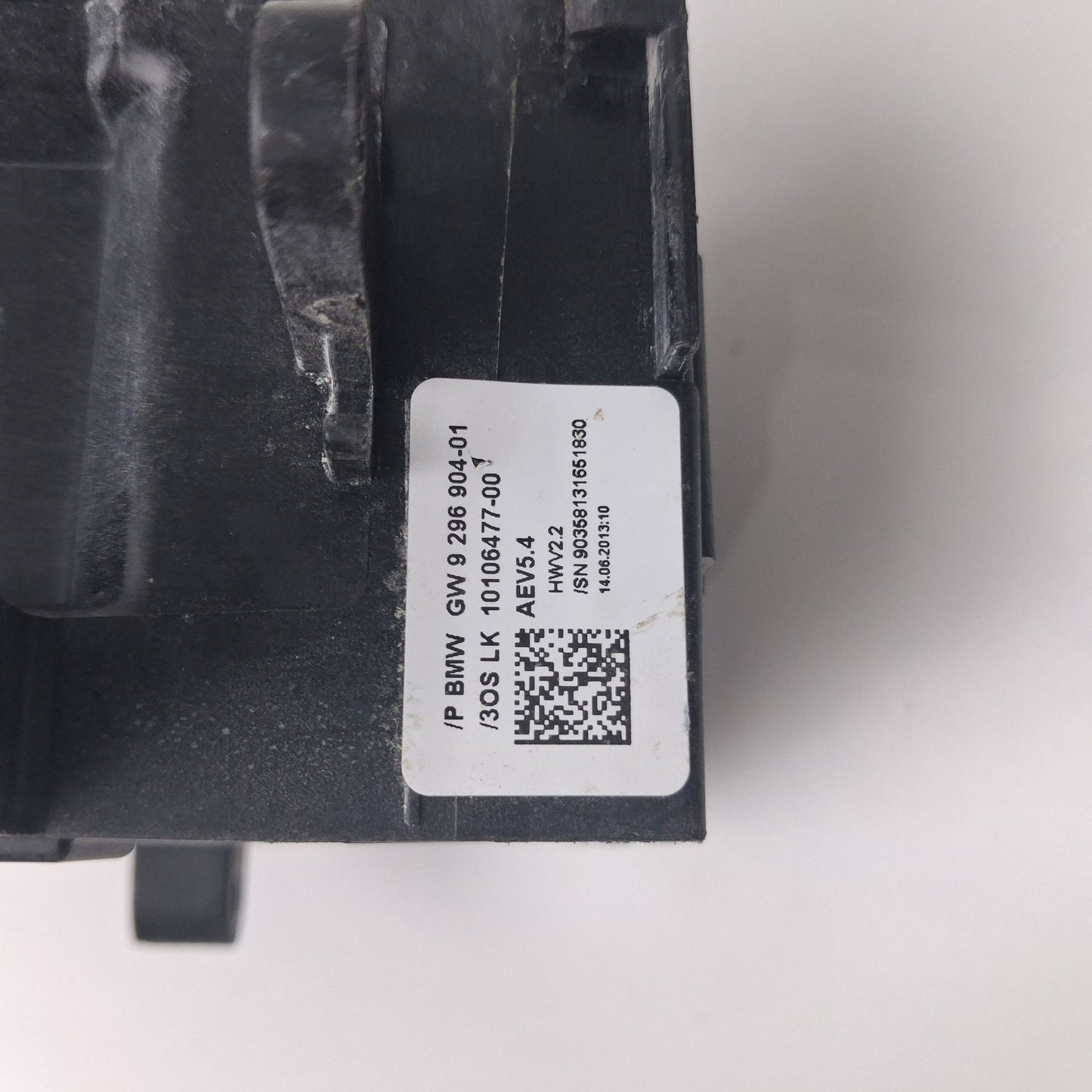 2011-2016 BMW 528 Automatic Transmission Shifter Selector GW929690401
