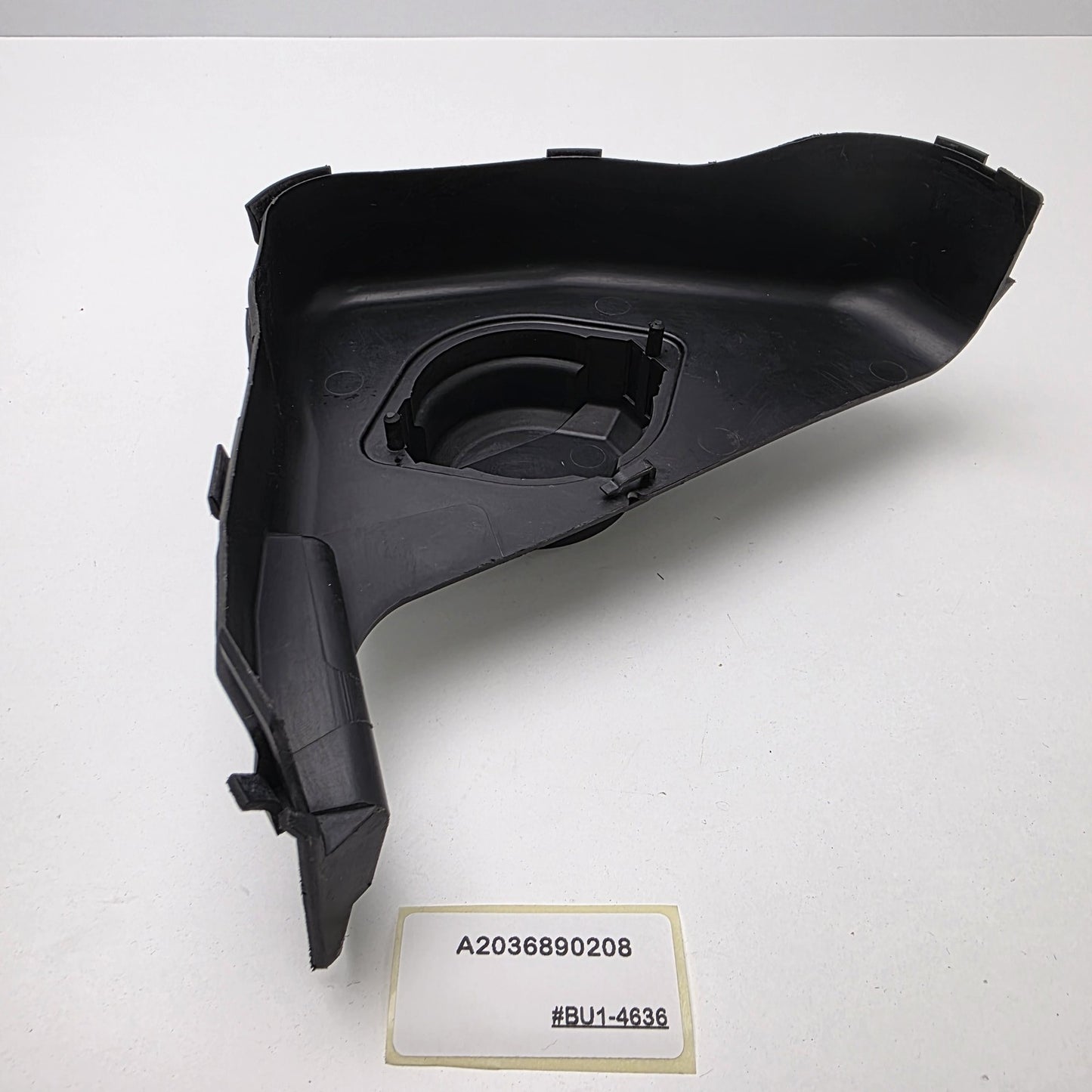 2007 Mercedes-Benz C350 Lower Cover A2036890208