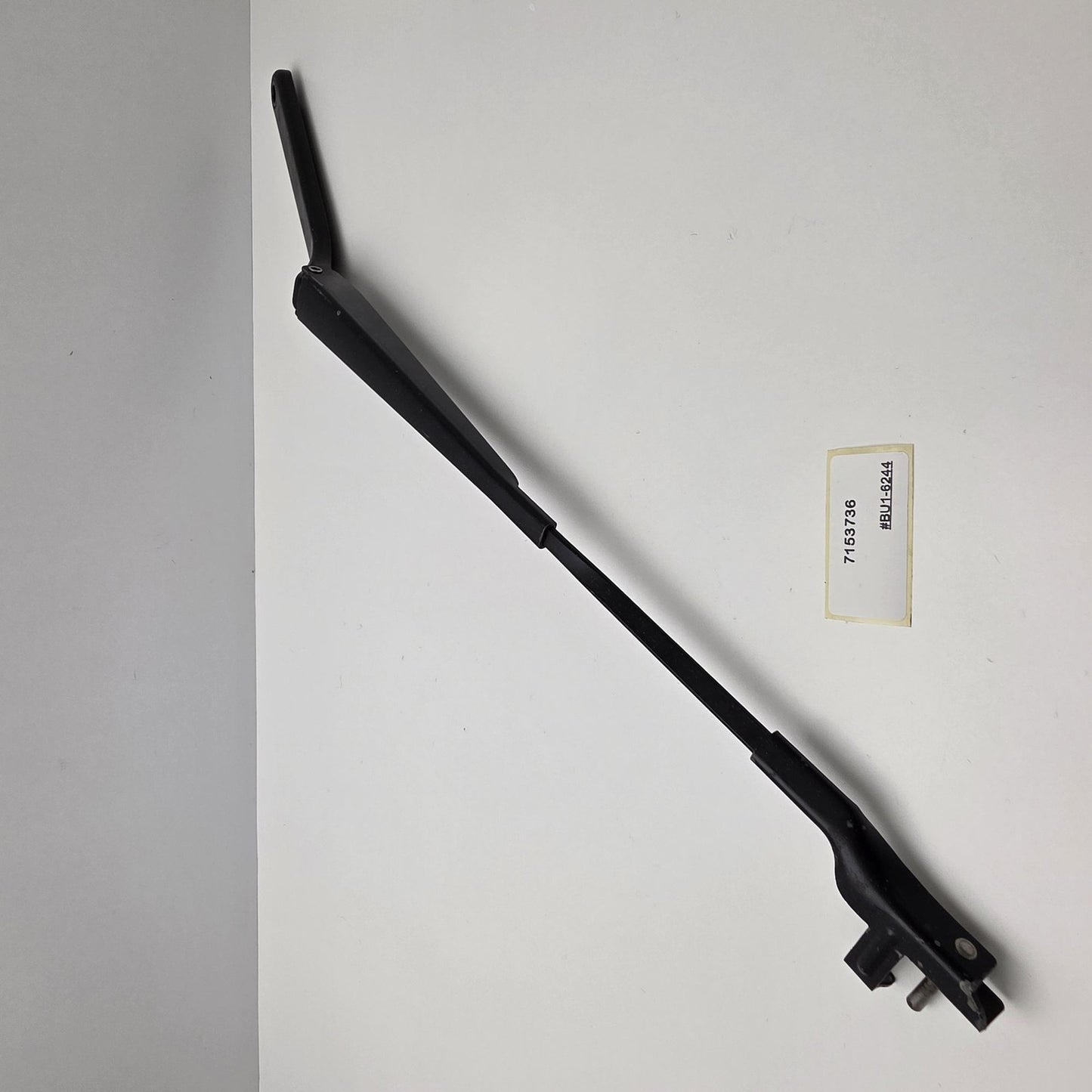 2007-2014 BMW X6 Front Windshield Wiper Arm 7153736