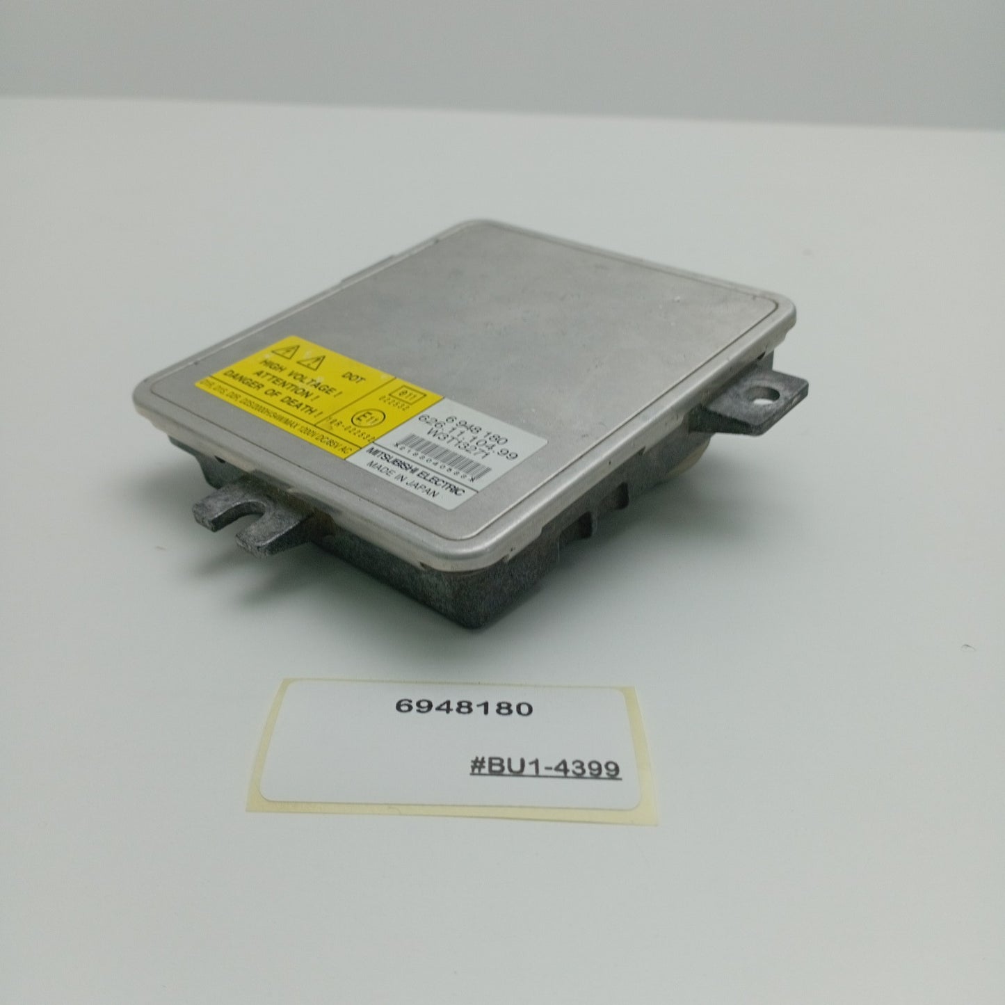 2006-2008 BMW 3 Series Xenon HID Headlight Ballast 6948180