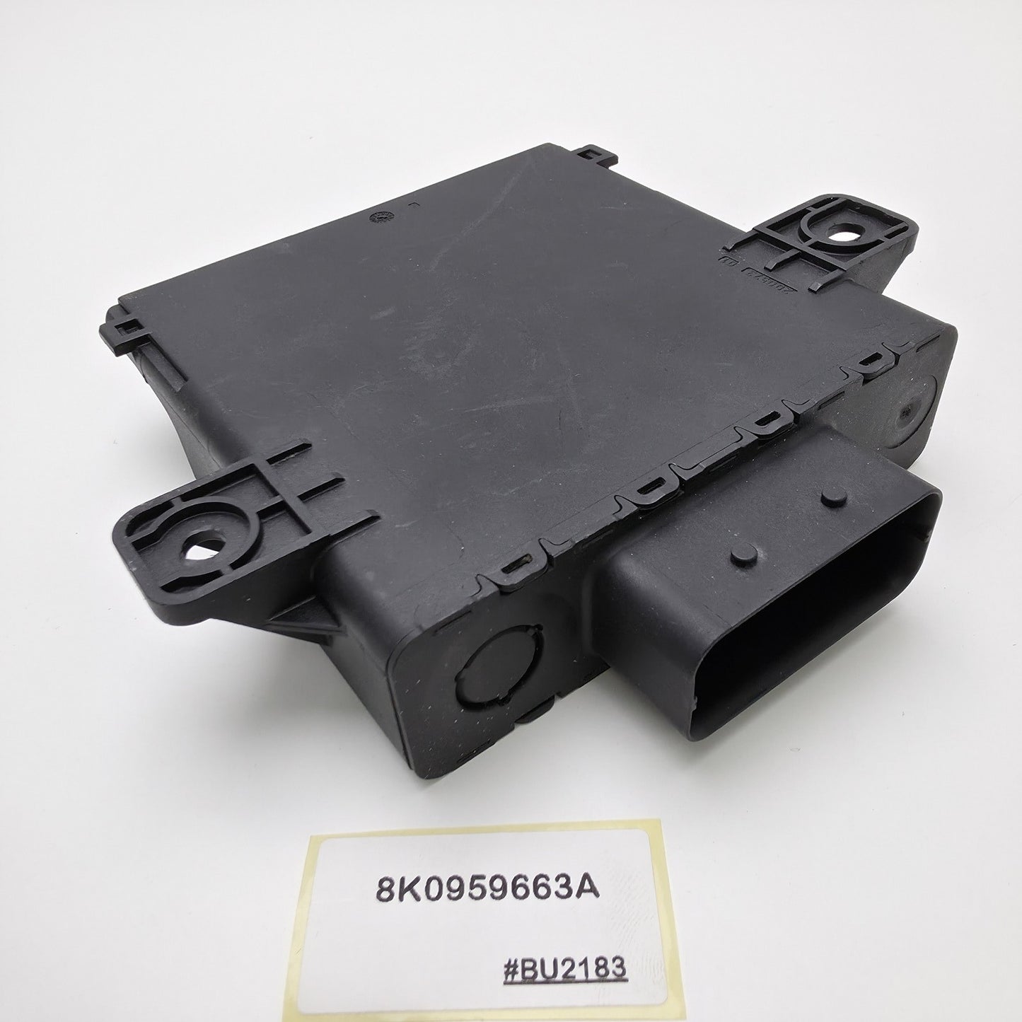 2009-2016 Audi A8 Battery Low Voltage Indicator 8K0959663A