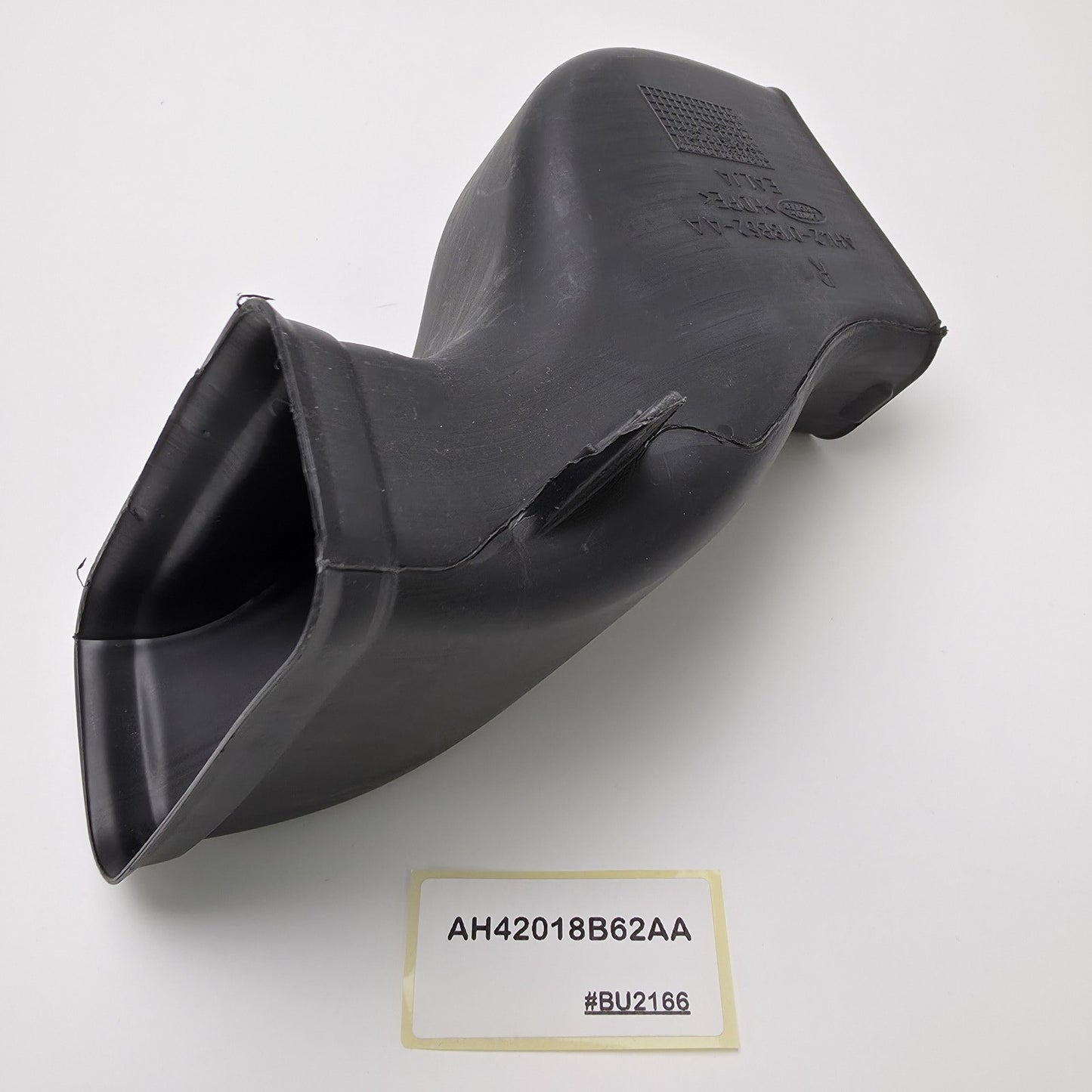 2012-2022 Land Rover Range Rover IV (LG) Air Intake Duct AH42018B62AA