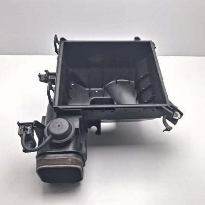 2013-2018 Lexus ES350 Air Cleaner Case Assembly 17701-31670