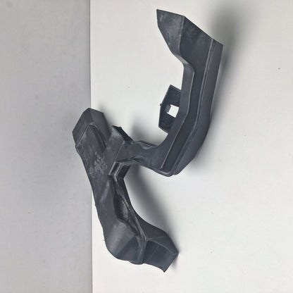 2010-2017 Mercedes-Benz E-Class Stove Duct A2048322025