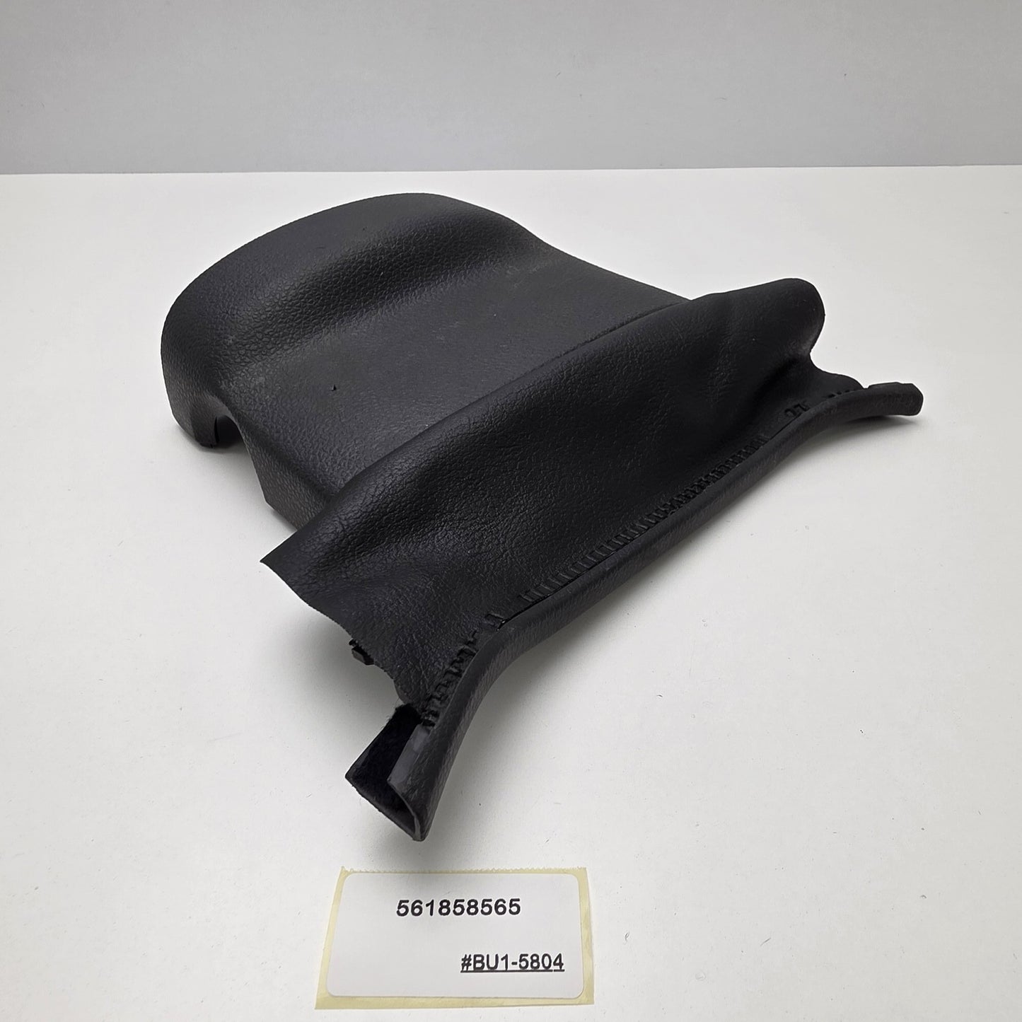 2012-2016 Volkswagen Passat Steering Column Upper Cover 561858565