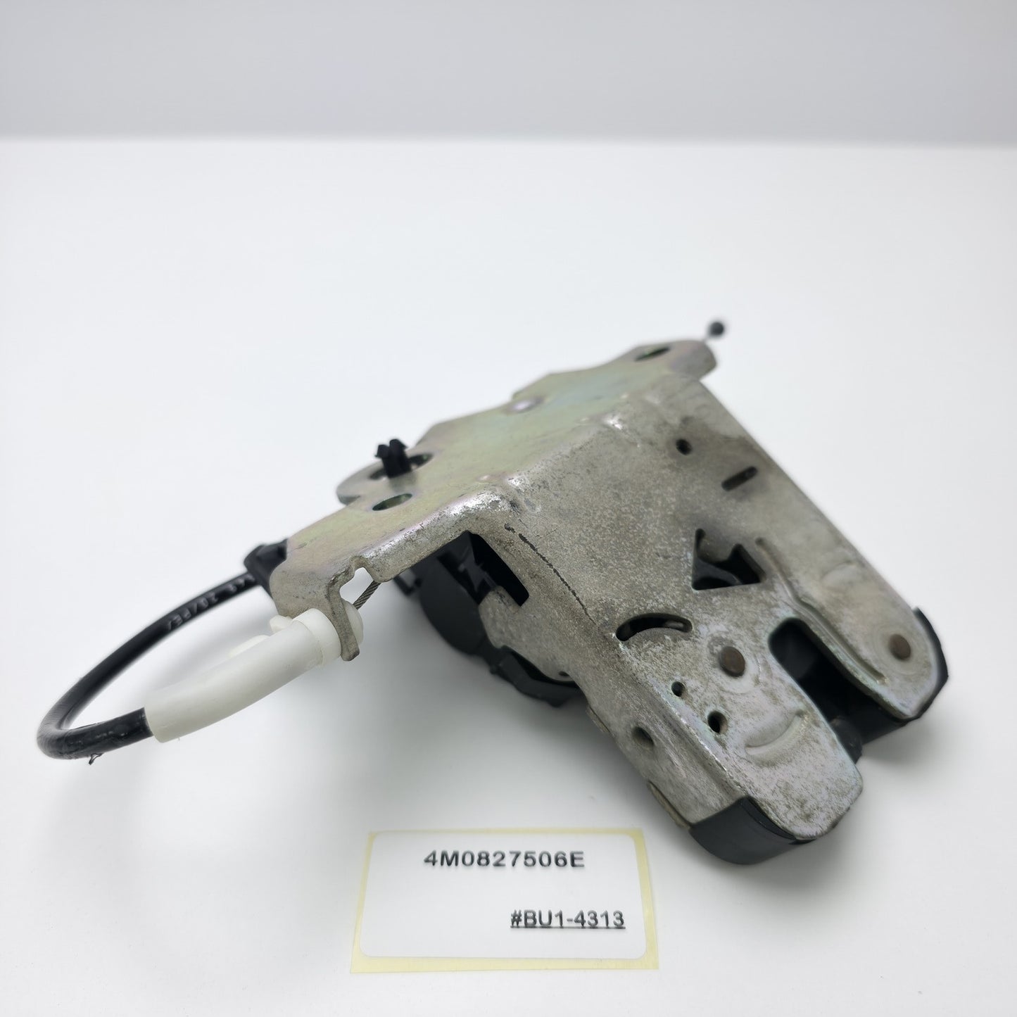 2024 Volkswagen Atlas Cross Sport Upper Lock Latch 4M0827506E