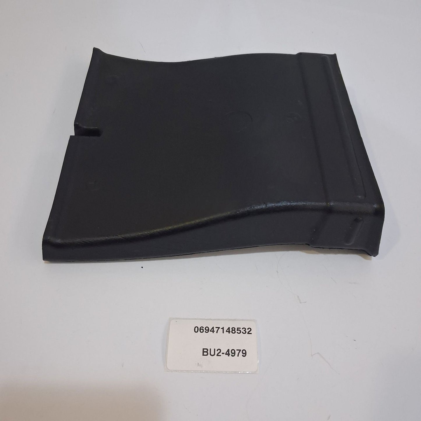 2006-2013 BMW X6 Cabin Air Duct Channel 06947148532