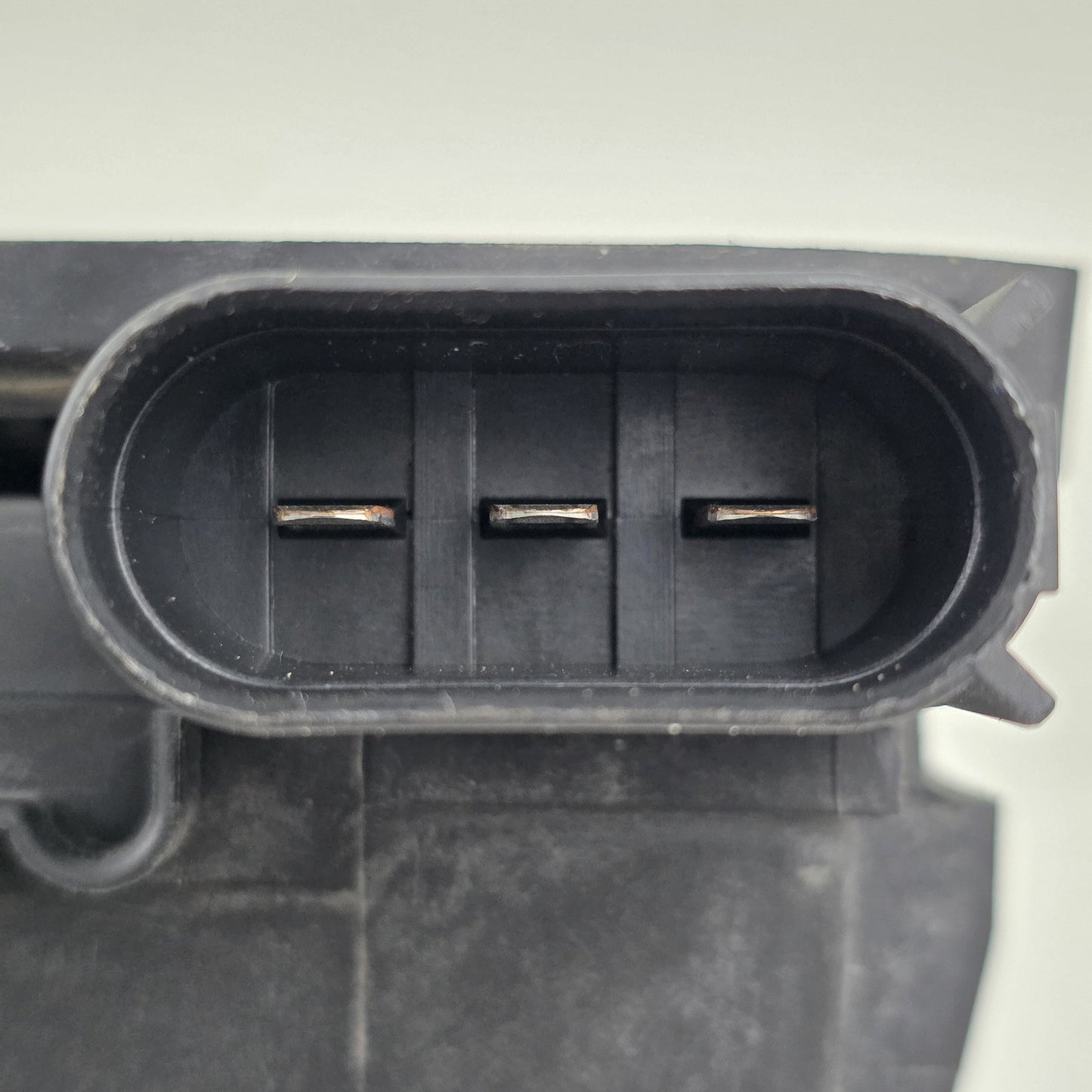2006-2012 Bentley Continental GT Battery Fuse Terminal 3W0937506A