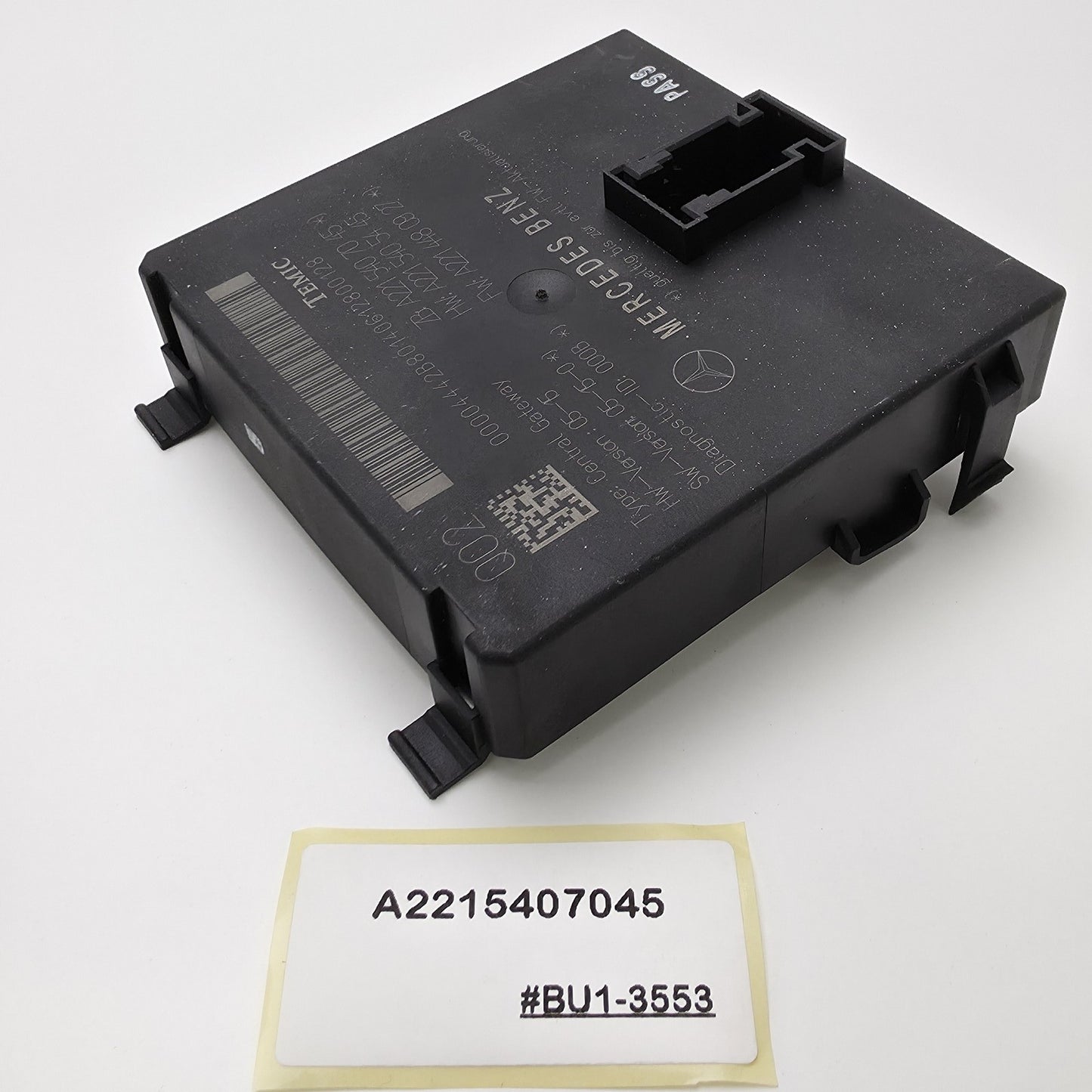 2007-2014 Mercedes-Benz CL550 Central Gateway Module A2215407045