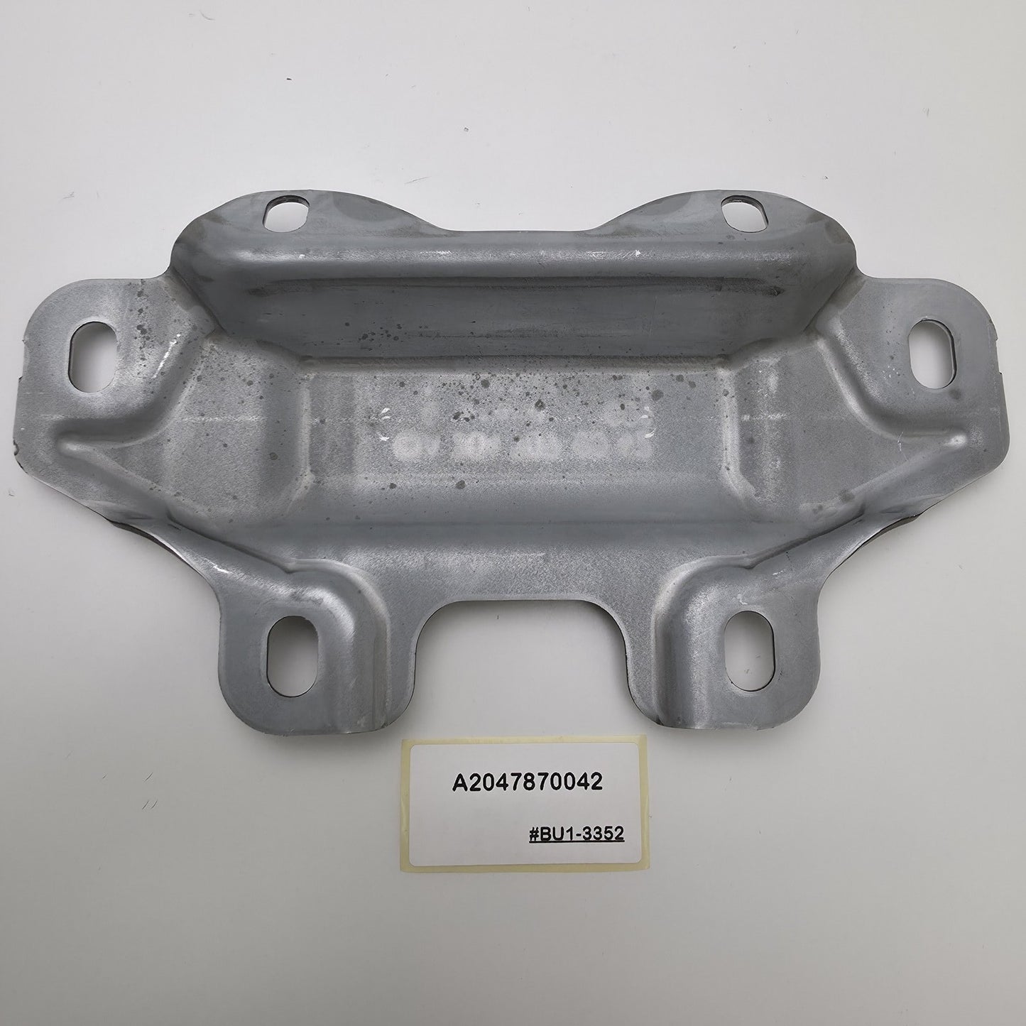 2011-2021 Mercedes-Benz C-Class Panoramic Roof Frame Bracket A2047870042