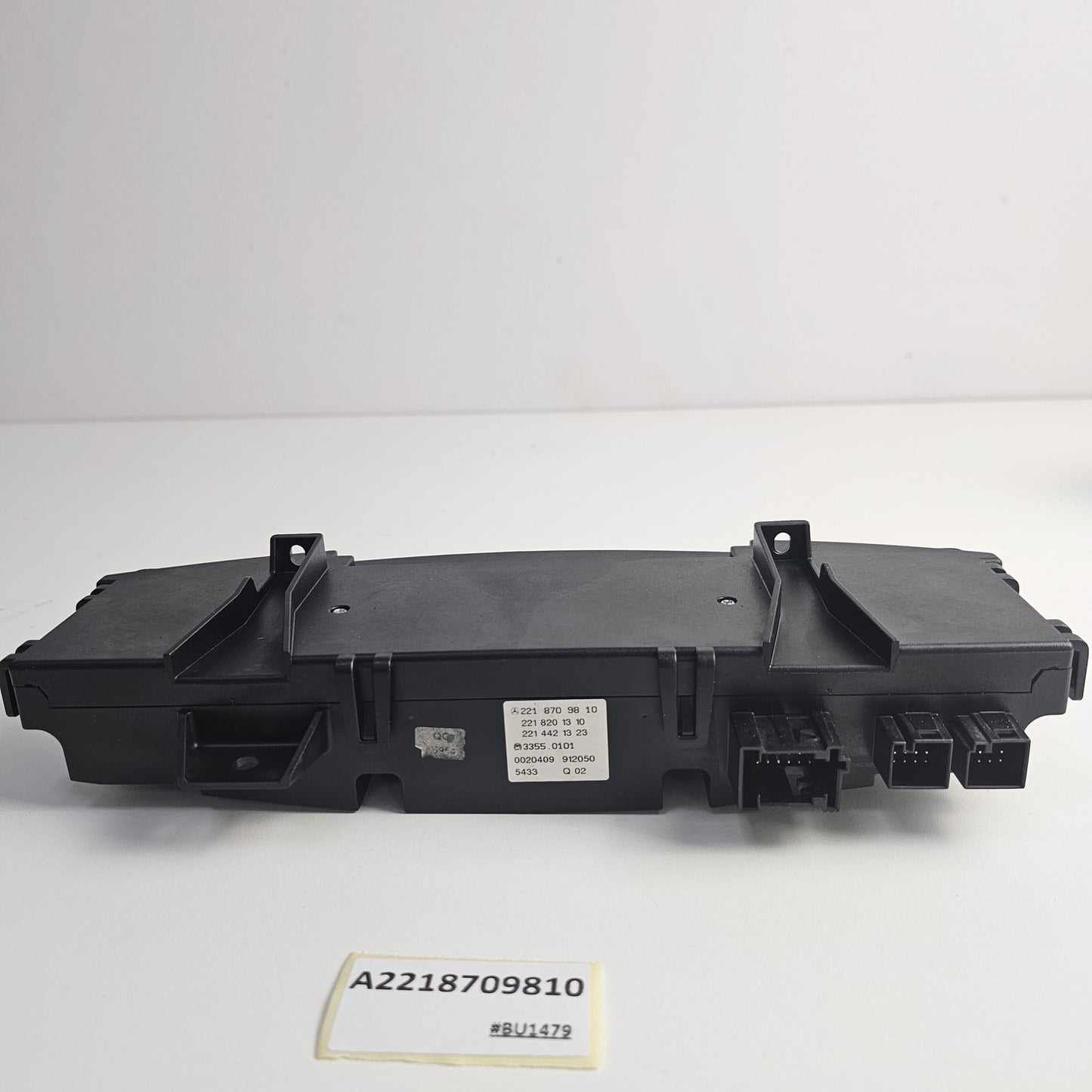 2006-2014 Mercedes-Benz S-Class W221 Climate Control Unit A2218709810