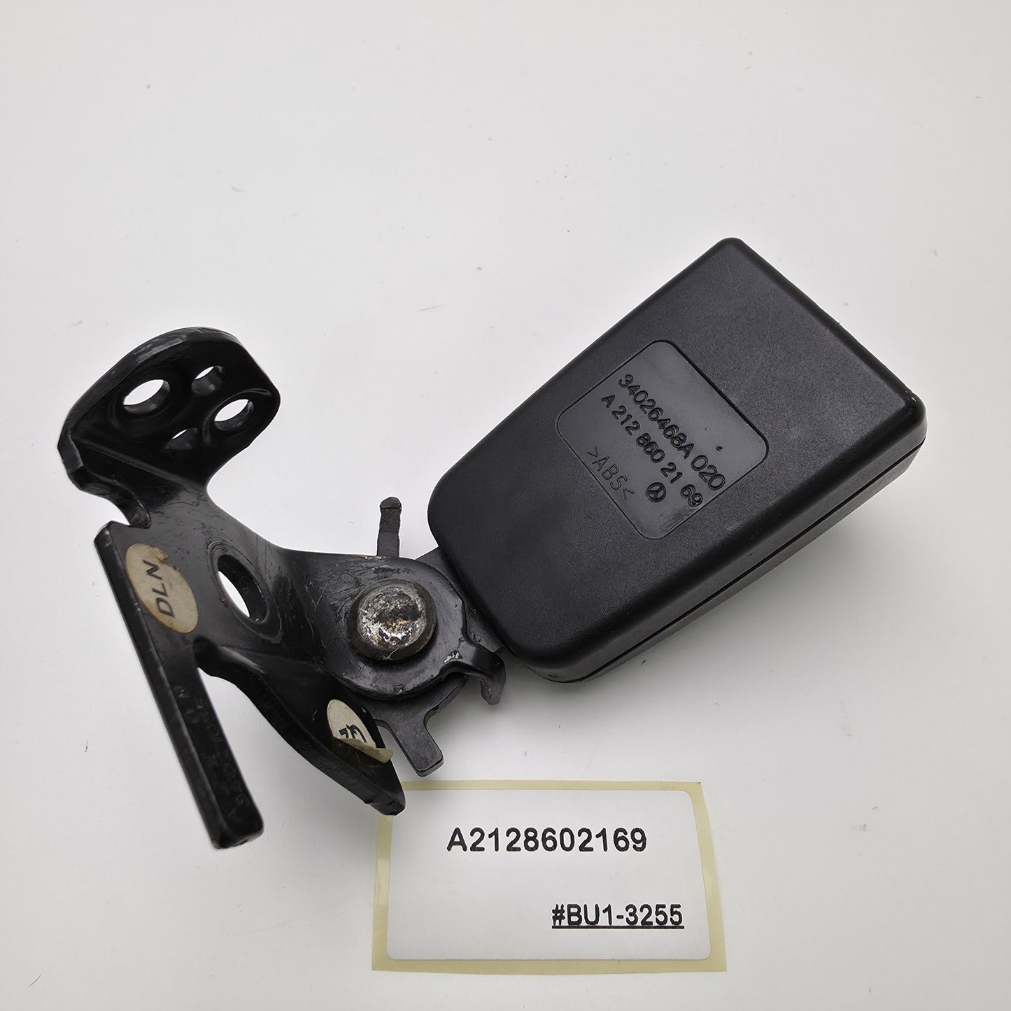 2010-2016 Mercedes-Benz W212 Rear Seat Belt Buckle A2128602169