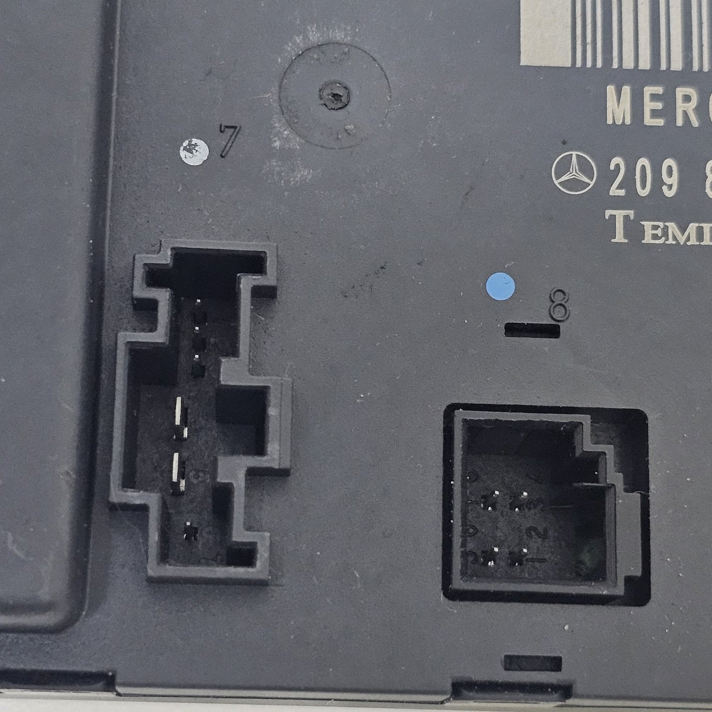 2003-2009 Mercedes-Benz CLK63 AMG Door Control Module Right Passenger 2098202026