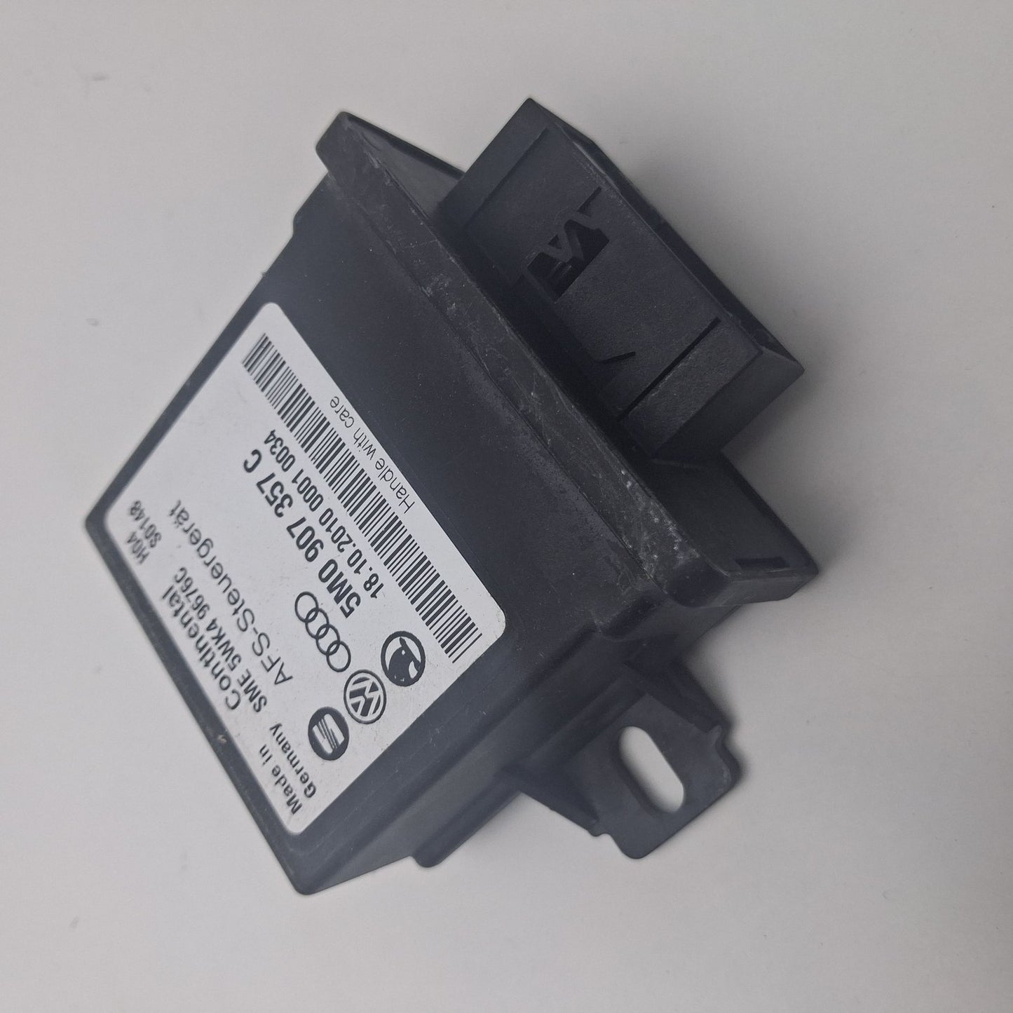 2010-2024 Volkswagen Passat Variant Headlight Range Control Module 5WK49676C