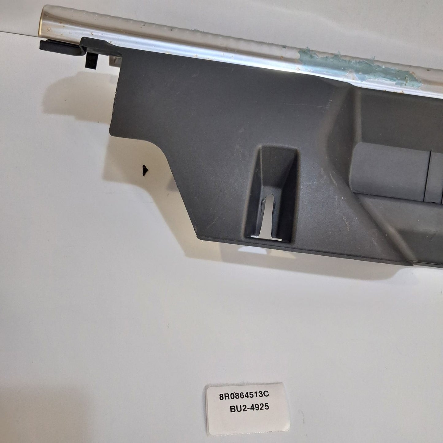 2009-2017 Audi Q5 Rear Trunk Hatch Latch Cover Trim 8R0864513C