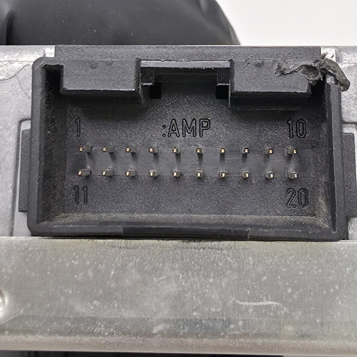 2004-2006 Audi Q7 MMI CONTROL UNIT MODULE 4E0035729A