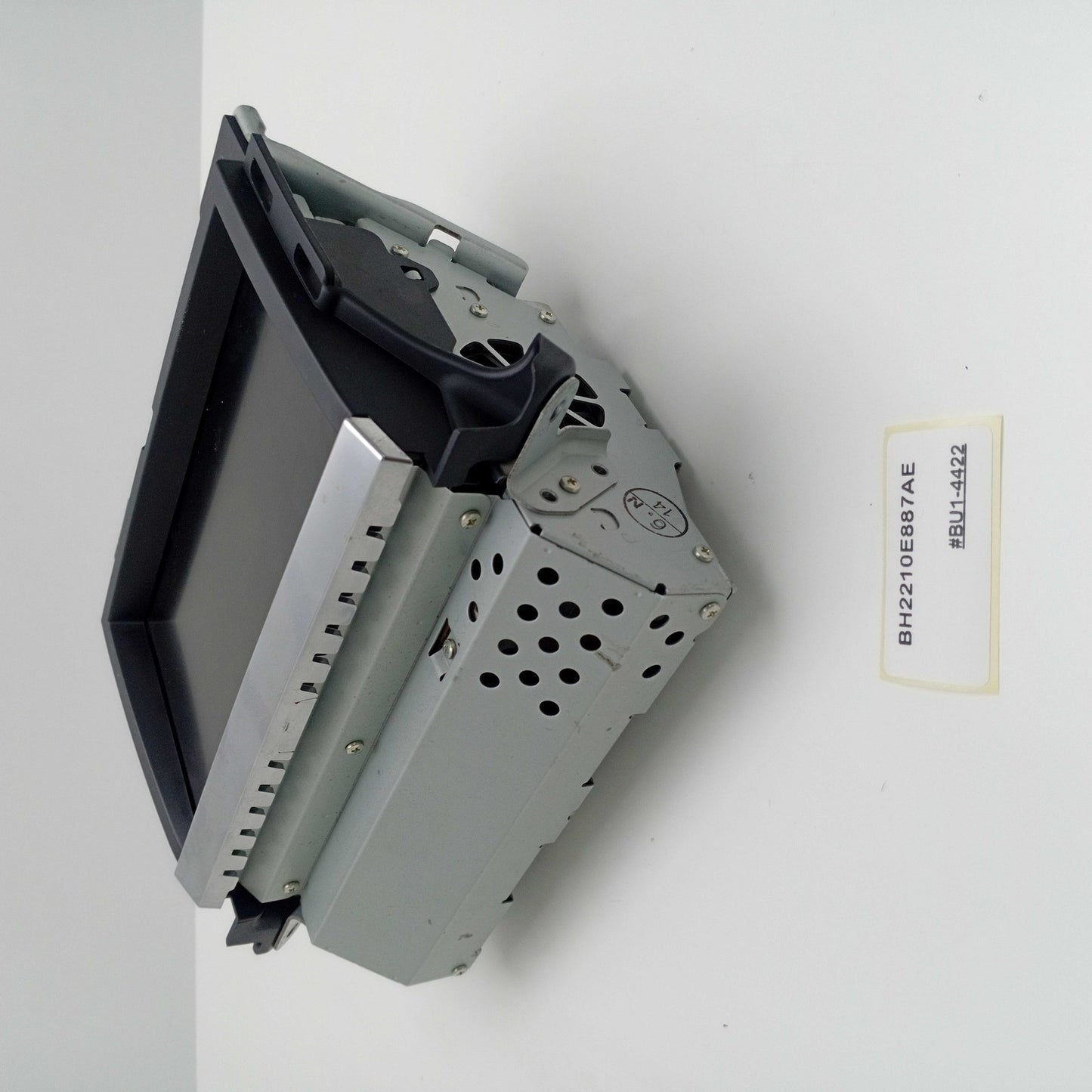 2010-2011 Land Rover Range Rover Radio Info Display Screen Monitor BH2210E887AE