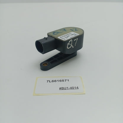 2002-2010 Volkswagen Touareg Headlight Level Sensor 7L6616571
