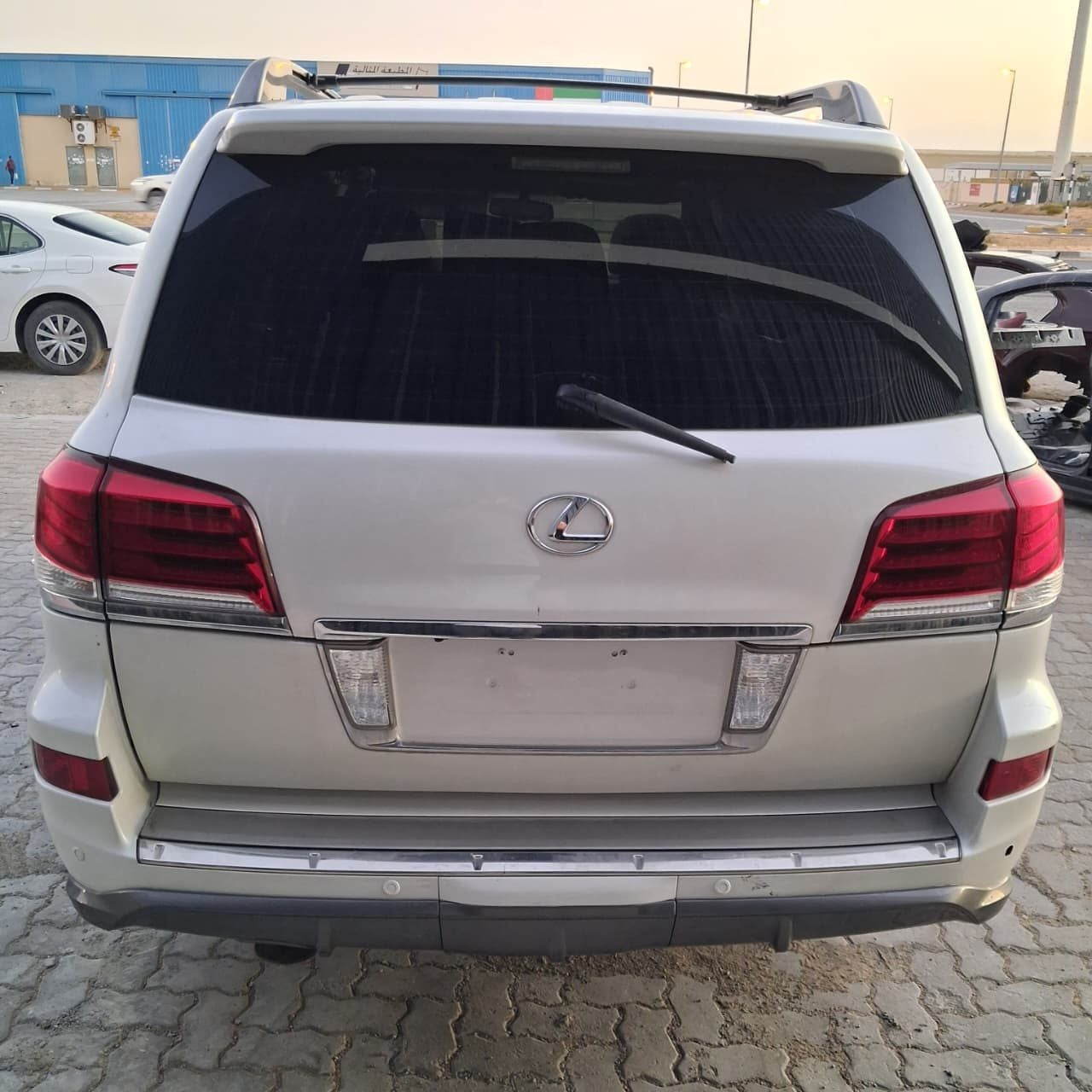 2014 Lexus LX570 Siren Assembly Theft Warning 8904060070