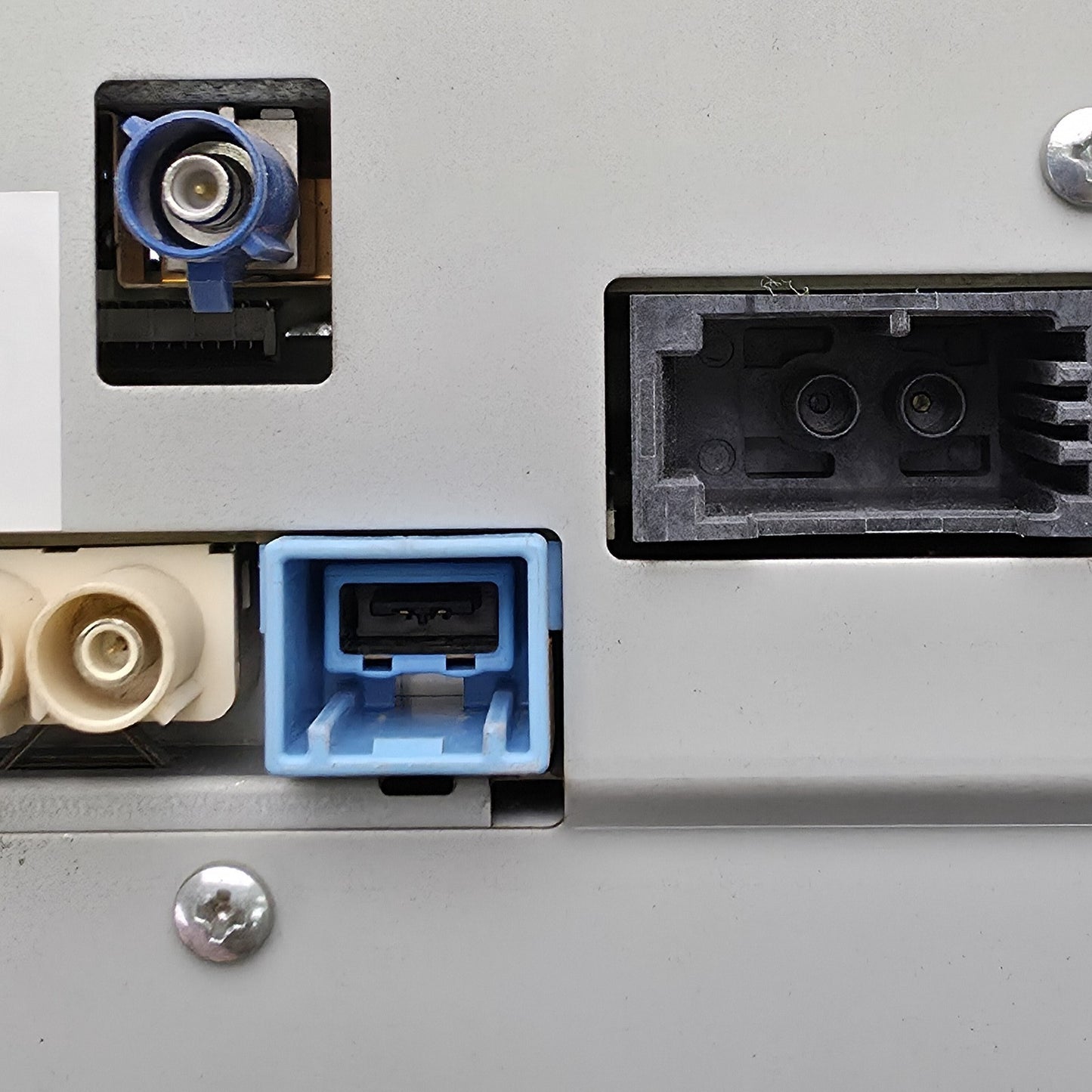 2011-2015 Jaguar XJ Receiver AM-FM-CD CF6N18C815LG