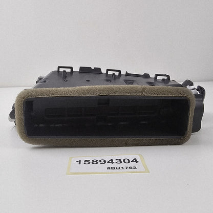 2010-2017 CADILLAC SRX CENTER A/C VENT 15894304