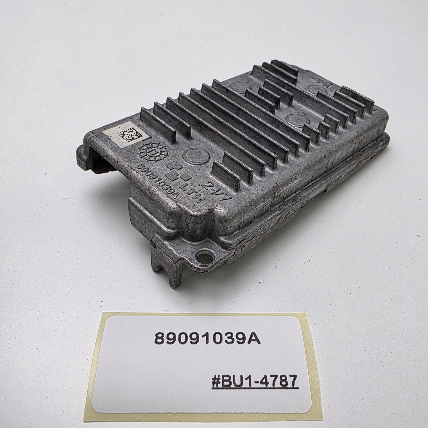 2010-2017 Jaguar F-Type Headlight Ballast 89091039A