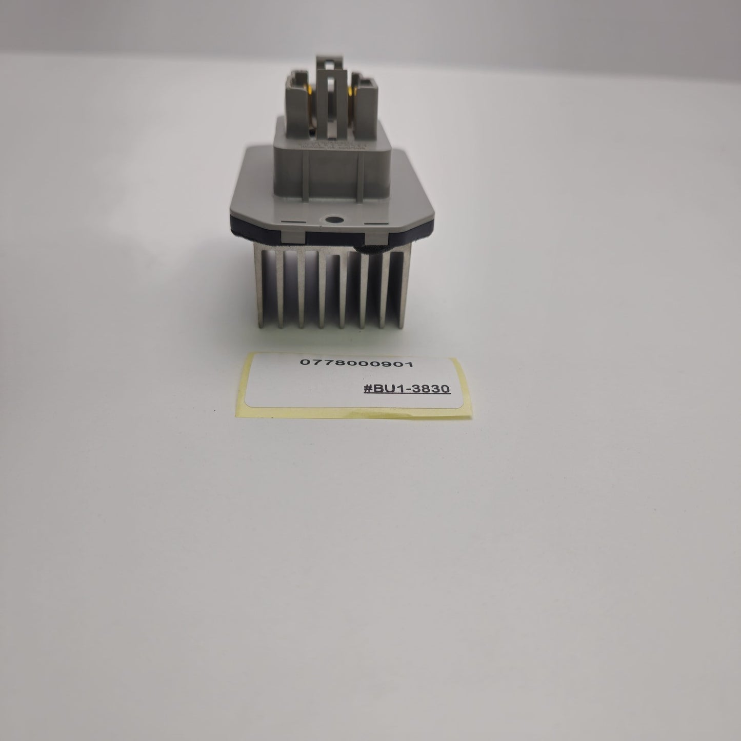 2005-2016 Land Rover Discovery Blower Motor Resistor 0778000901