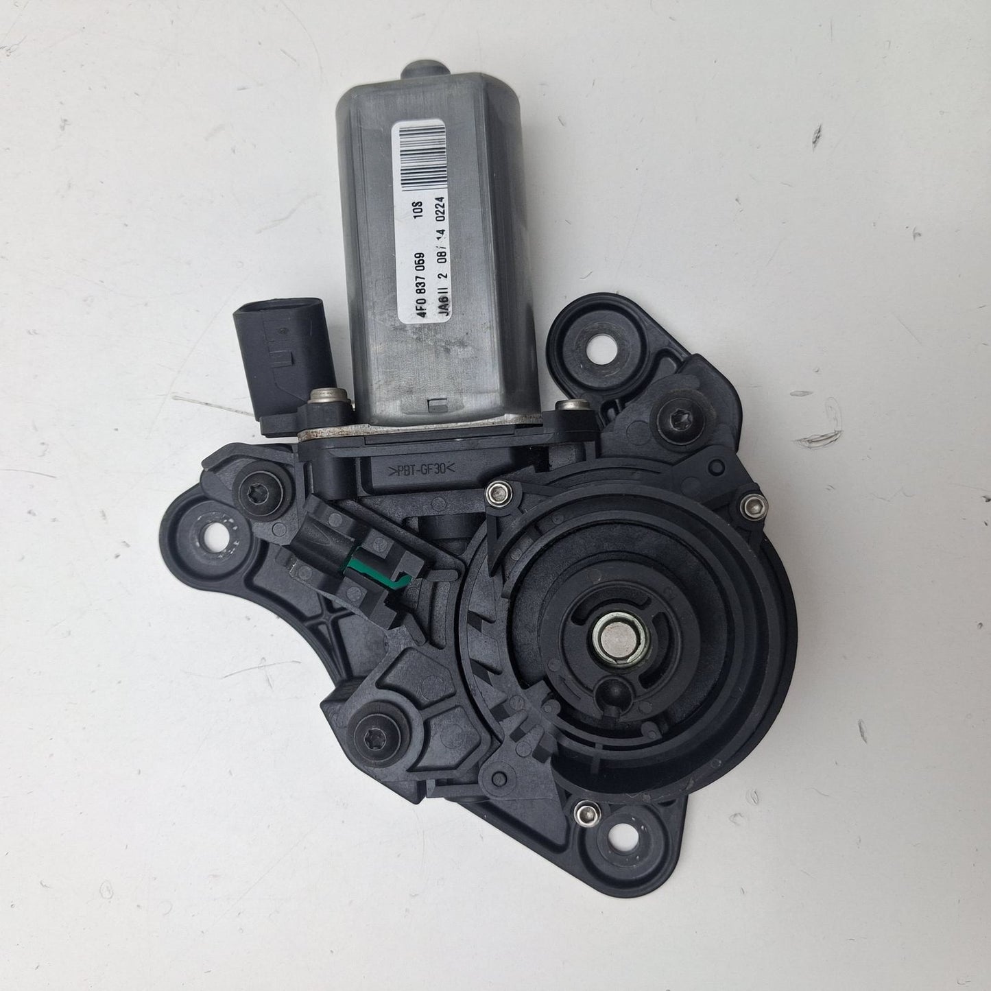 2011-2018 Audi A6 Drive Unit Left 4F0837059