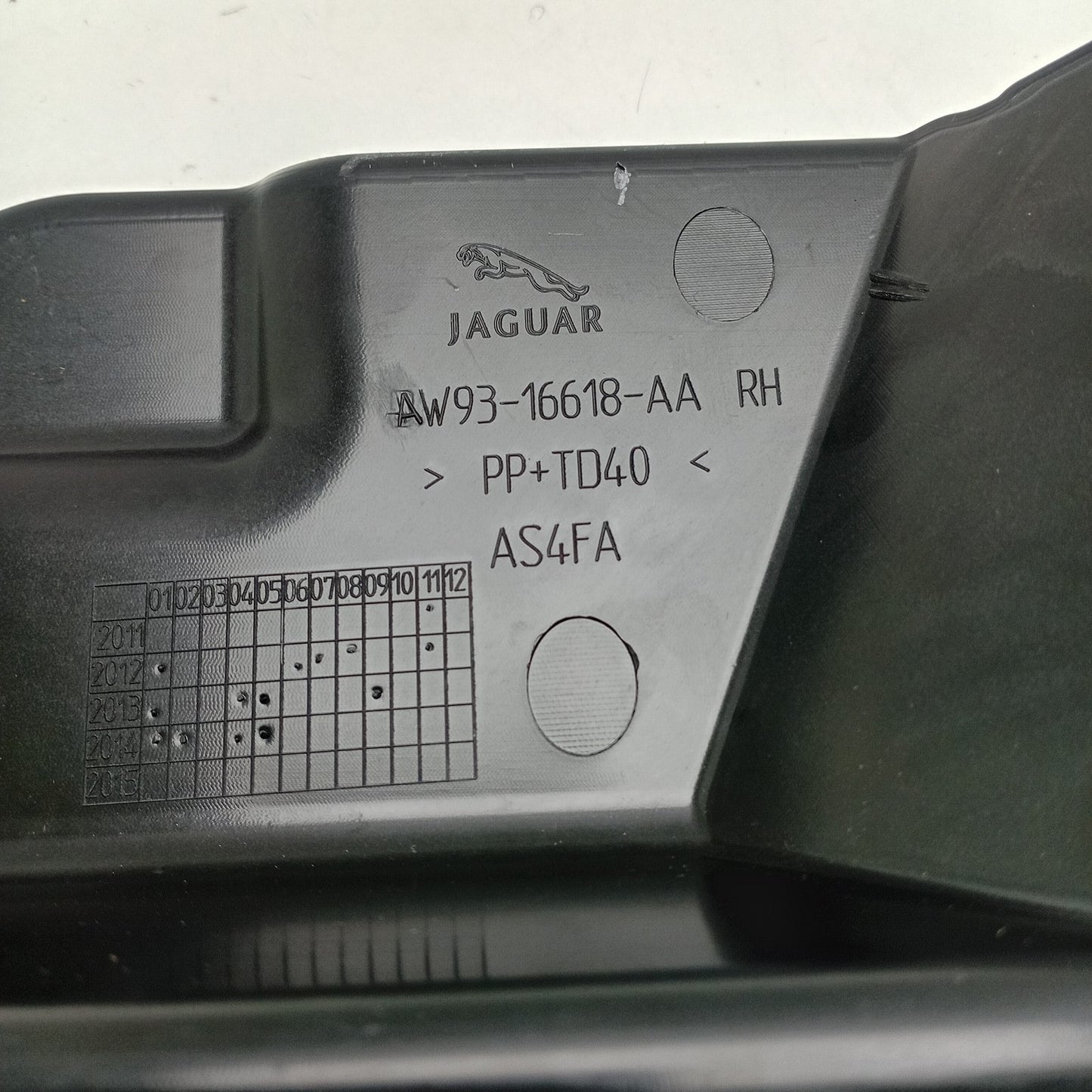 2014 Jaguar XJ REAR RIGHT TRUNK BOOT UPPER TRIM ELEMENT AW9316618AA