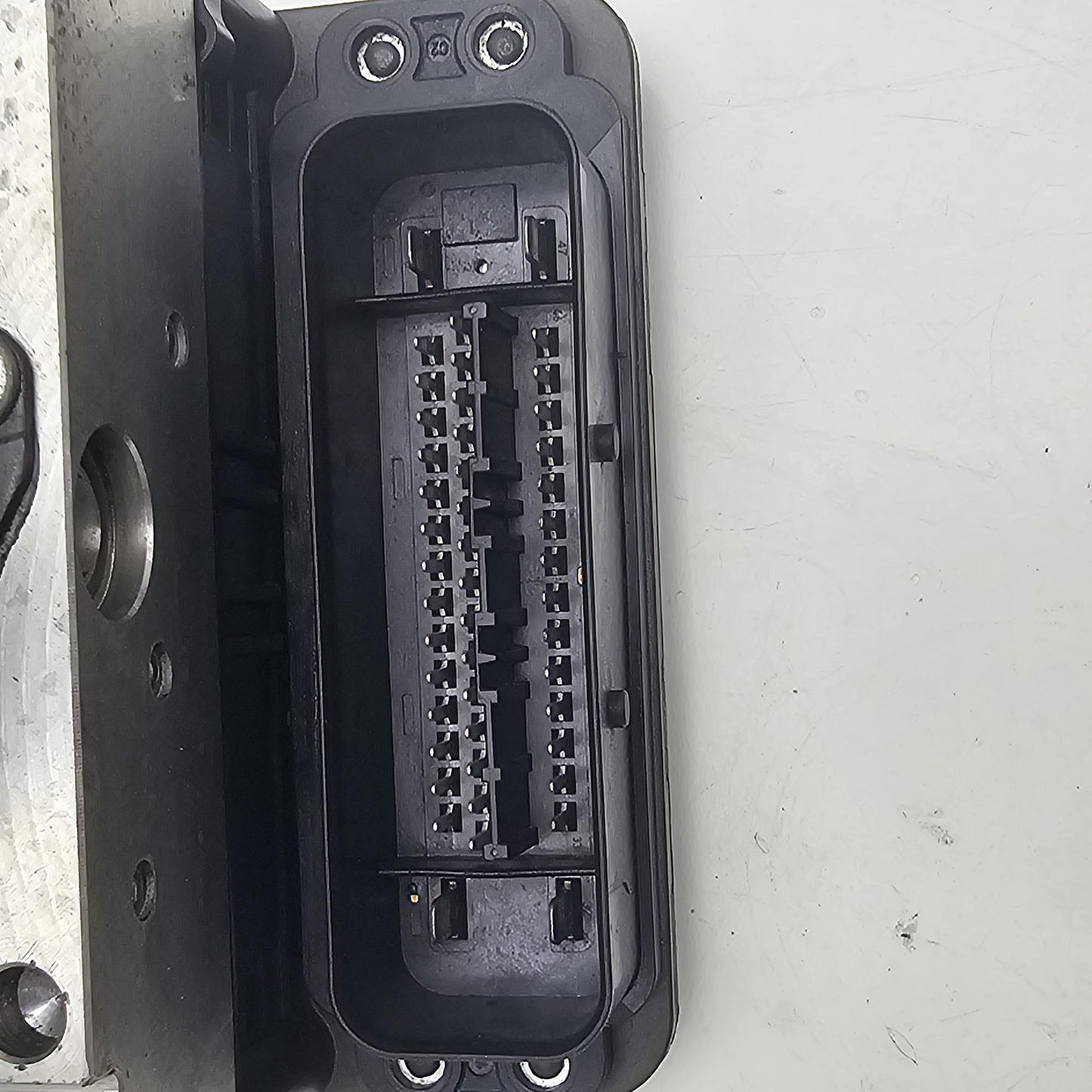 2012-2018 Audi A6 ABS Anti Lock Brake Pump Module 4G0907379