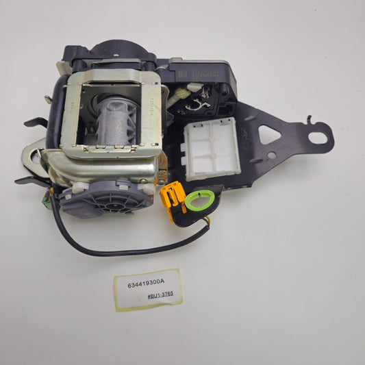 2019 Mercedes-Benz C FRONT SEATBELT 634419300A