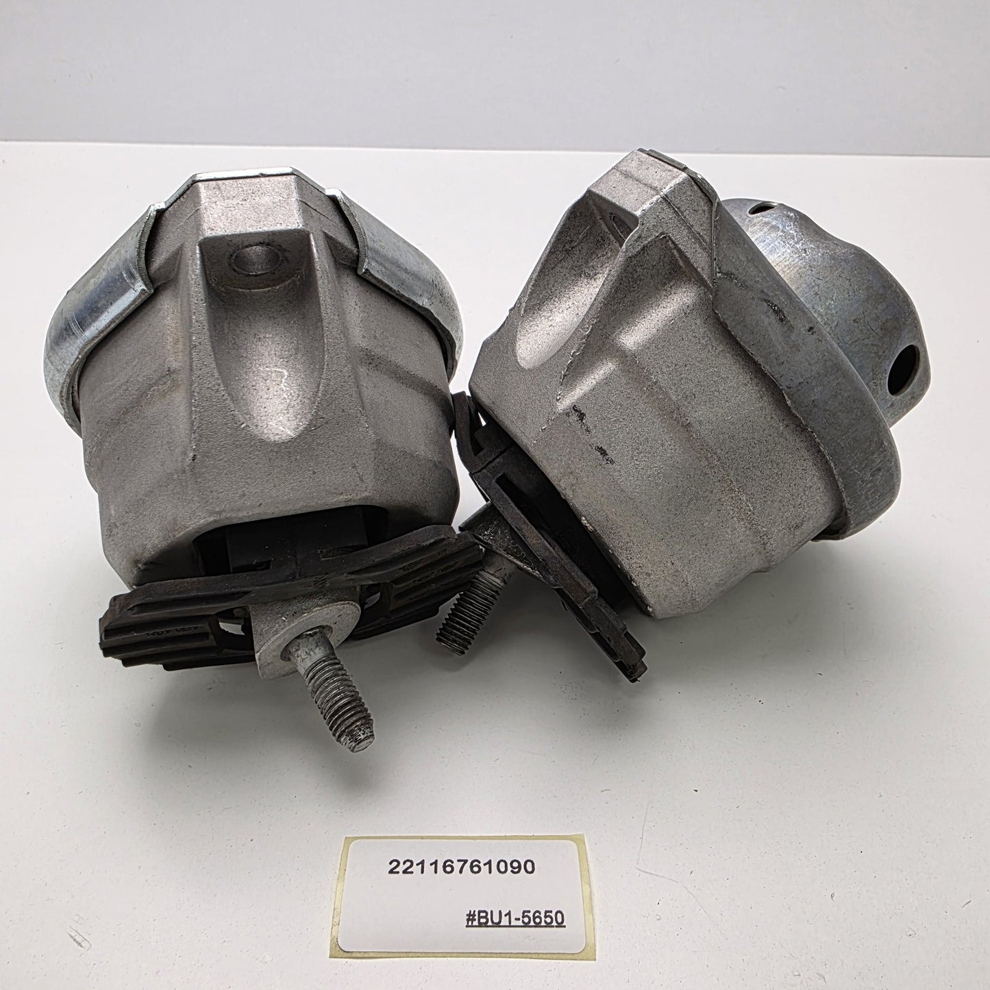2004-2010 BMW 530i Engine Mount - Right 22116761090