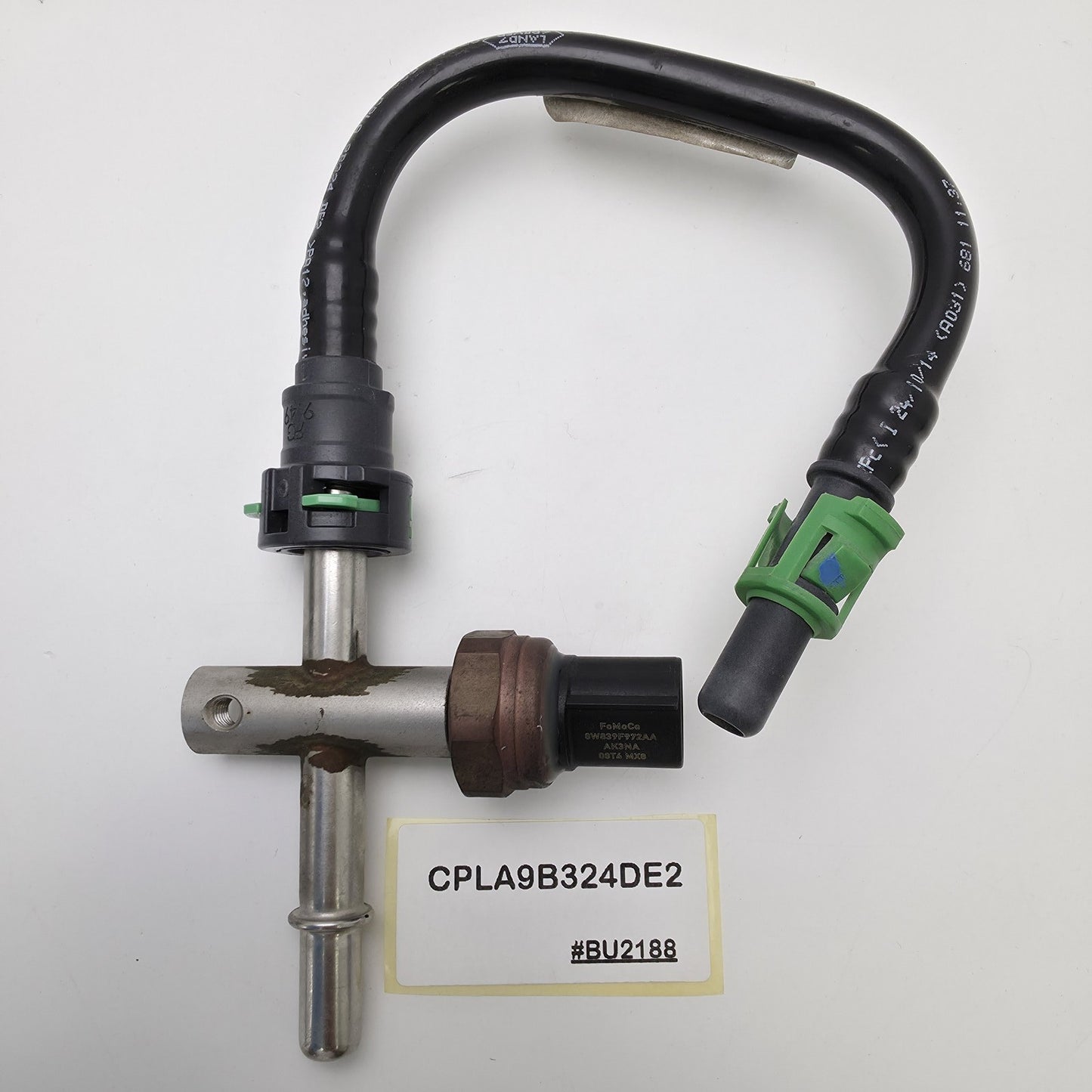 2010-2013 LAND ROVER RANGE ROVER FUEL SYSTEM HOSE PIPE CPLA9B324DE2
