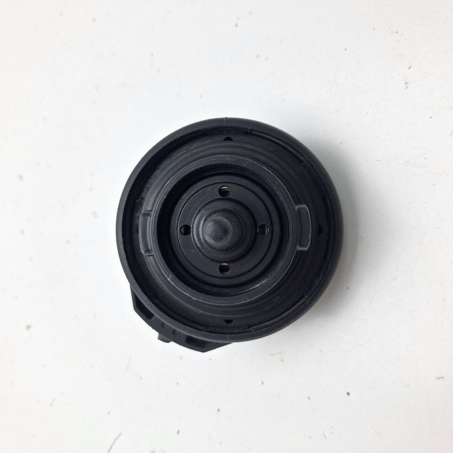 2002-2009 Audi A4 Fuel Tank Cap 3C0201553E Used