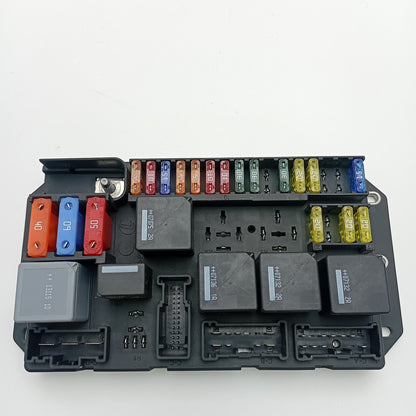 2002-2012 Land Rover Range Rover L322 Fuse Box Junction 518879002