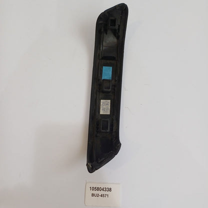 2014-2017 Maserati Ghibli Front Right Interior Door Handle Trim 105804338