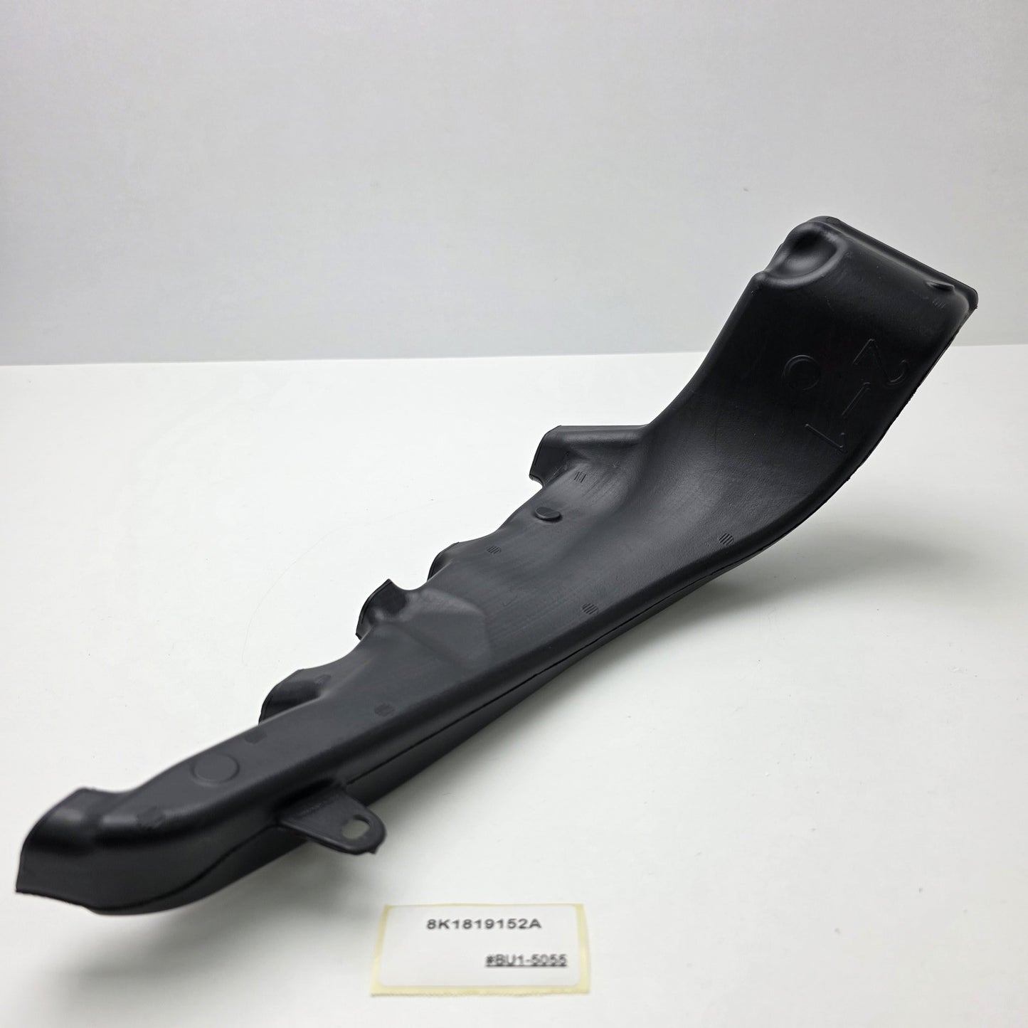 2011 Audi A4 Instrument Panel Air Duct Upper Lower 8K1819152A