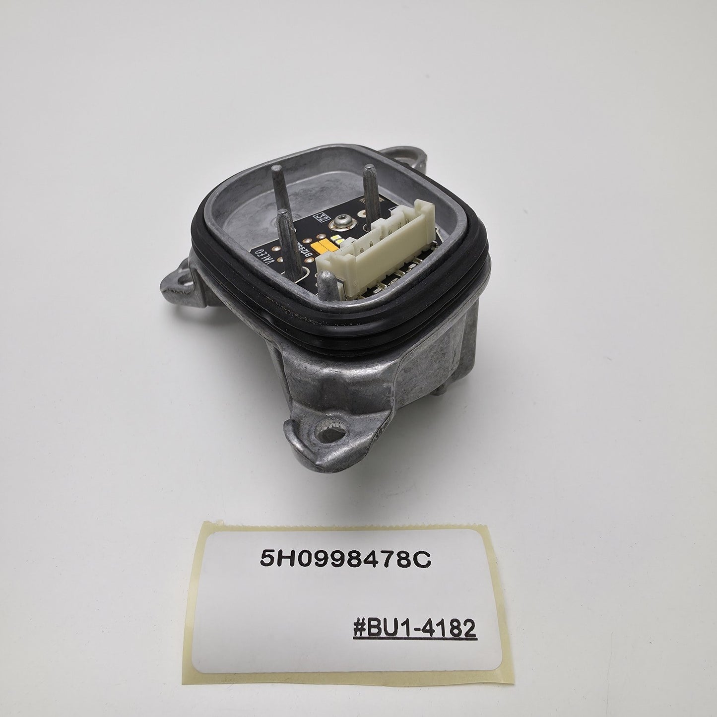 2020-2022 Volkswagen Golf VIII LED Headlight DRL Module 5H0998478C