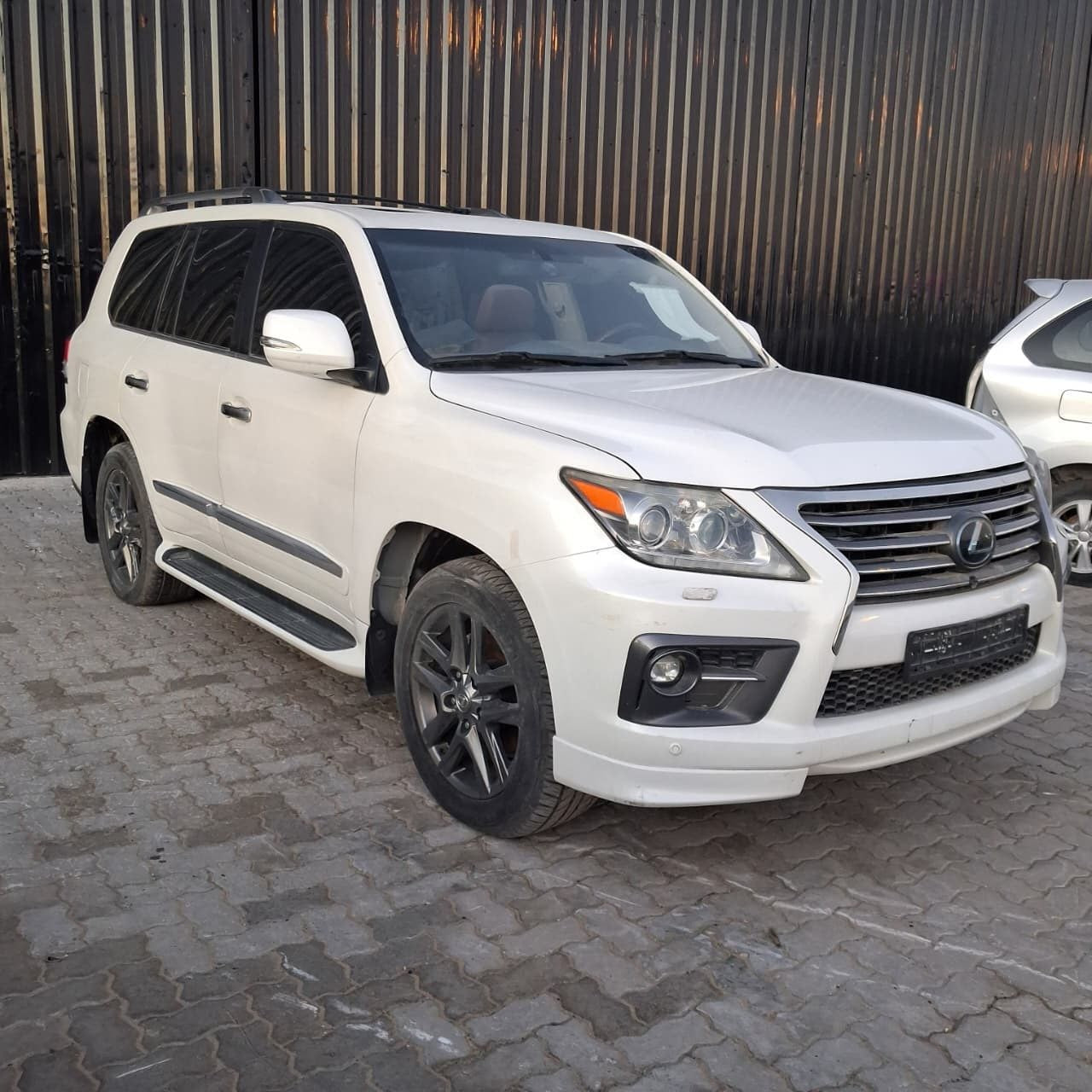 2014 Lexus LX570 Front Wheel Hub 4350260190