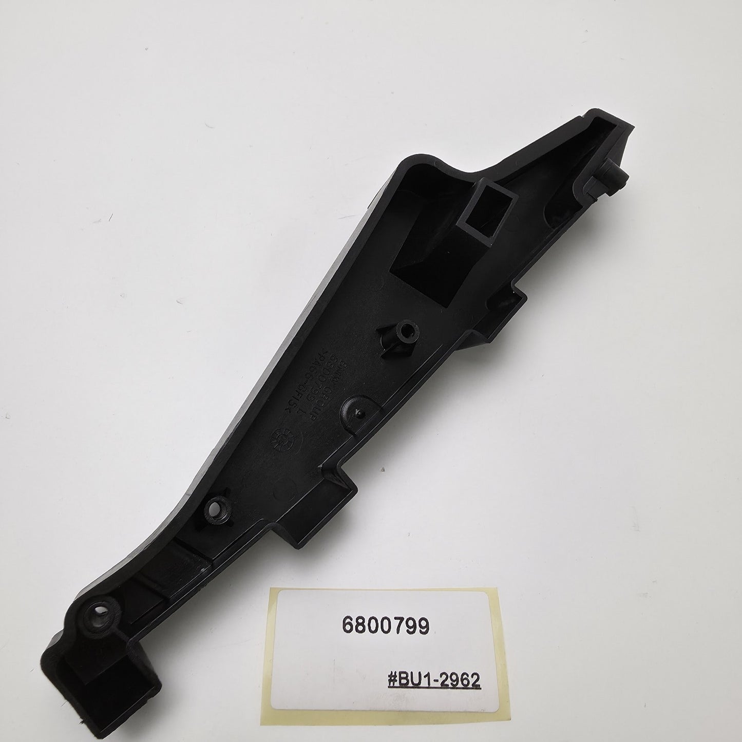2002-2008 Mini Cooper Left Drivers Side Fender Mounting Bracket 6800799