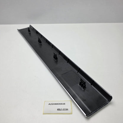 2000-2006 Mercedes-Benz S-Class Front Door Sill Trim Cover A2206805535