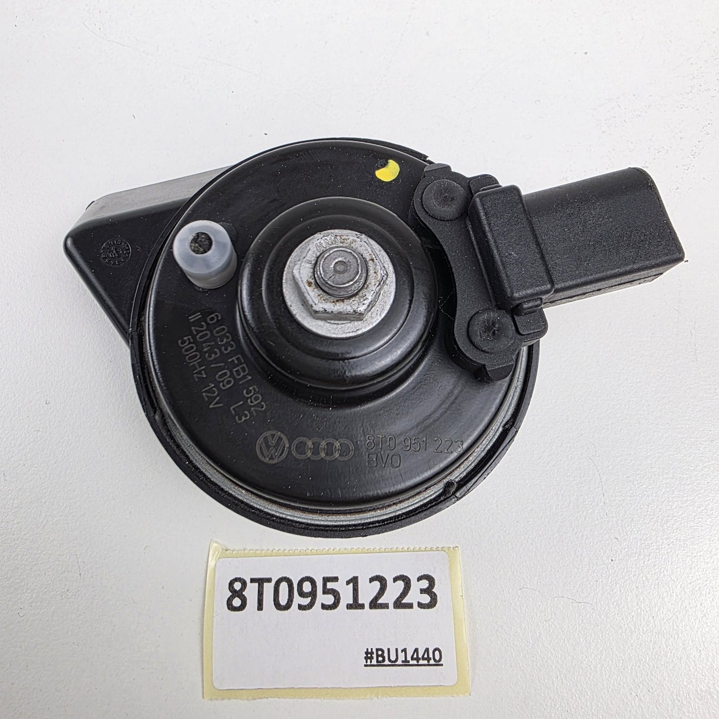 2008-2017 Audi A4 High Note Horn High Tone Frequency OEM 8T0951223