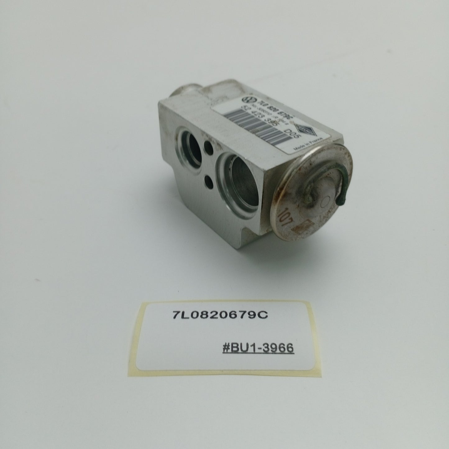 2006-2010 Volkswagen Touareg A/C EXPANSION VALVE 7L0820679C