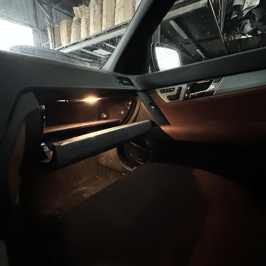 2007 Mercedes-Benz C 350 AMG Windshield Pillar Trim A20469001259F93