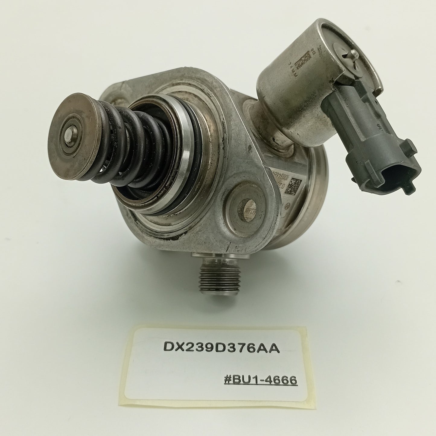 2010-2015 Jaguar XK High Pressure Fuel Pump DX239D376AA