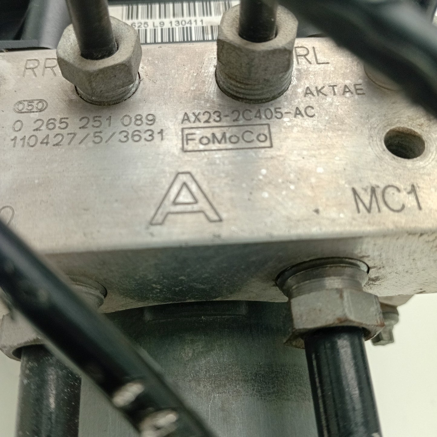 2011-2012 Jaguar XF ABS Anti Lock Brake Pump Module AX232C405AC