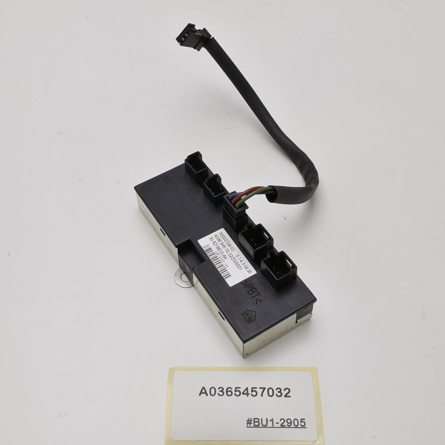 2003-2009 Mercedes-Benz W209 CLK-Class Steering Wheel Control Unit A0365457032